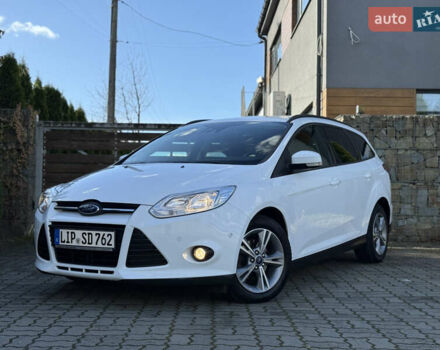 Форд Фокус 2013 в Стрые на Automoto.ua Белый Форд Фокус, объемом двигателя 0 л и пробегом 202 тыс. км за 8850 $, фото 35 на Automoto.ua