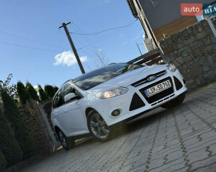 Форд Фокус 2013 в Стрые на Automoto.ua Белый Форд Фокус, объемом двигателя 0 л и пробегом 202 тыс. км за 8850 $, фото 5 на Automoto.ua
