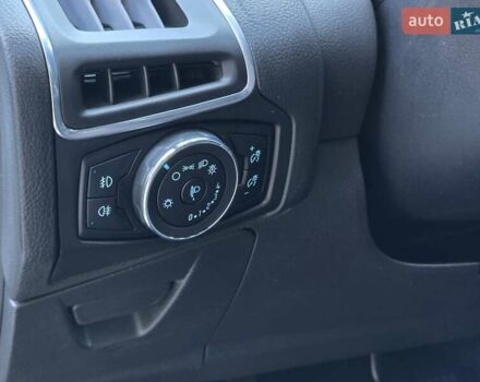 Белый Форд Фокус, объемом двигателя 1.6 л и пробегом 247 тыс. км за 7499 $, фото 30 на Automoto.ua