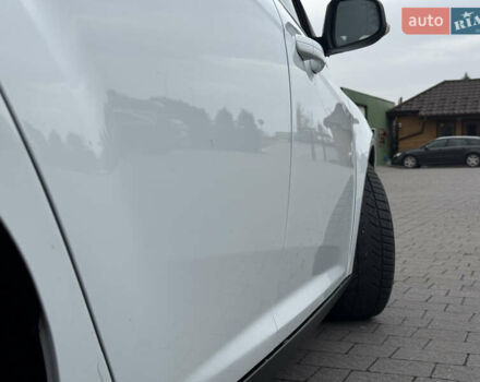 Білий Форд Фокус, об'ємом двигуна 1.6 л та пробігом 221 тис. км за 8699 $, фото 13 на Automoto.ua