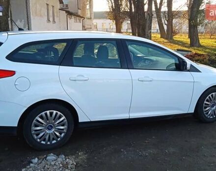 Белый Форд Фокус, объемом двигателя 1.6 л и пробегом 215 тыс. км за 7600 $, фото 21 на Automoto.ua