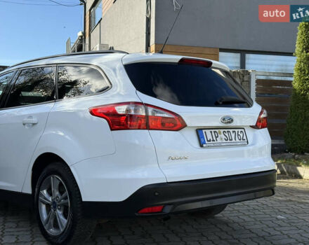 Форд Фокус 2013 в Стрые на Automoto.ua Белый Форд Фокус, объемом двигателя 0 л и пробегом 202 тыс. км за 8850 $, фото 79 на Automoto.ua