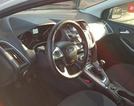 Белый Форд Фокус, объемом двигателя 1.6 л и пробегом 215 тыс. км за 7600 $, фото 35 на Automoto.ua