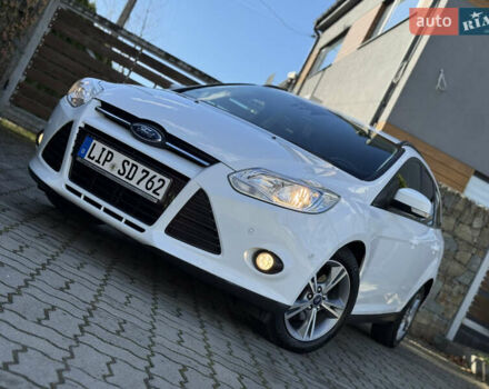 Форд Фокус 2013 в Стрые на Automoto.ua Белый Форд Фокус, объемом двигателя 0 л и пробегом 202 тыс. км за 8850 $, фото 42 на Automoto.ua