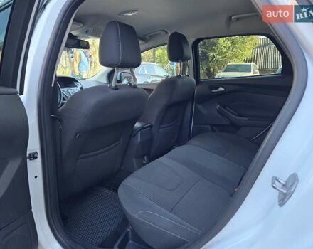 Белый Форд Фокус, объемом двигателя 1.6 л и пробегом 247 тыс. км за 7499 $, фото 25 на Automoto.ua