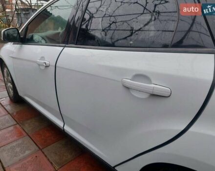 Белый Форд Фокус, объемом двигателя 1.56 л и пробегом 395 тыс. км за 7500 $, фото 7 на Automoto.ua