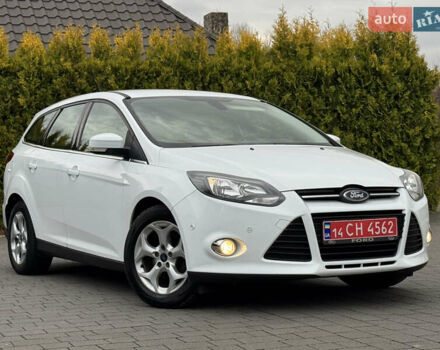 Білий Форд Фокус, об'ємом двигуна 1.6 л та пробігом 221 тис. км за 8699 $, фото 2 на Automoto.ua