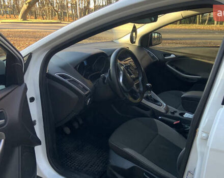 Форд Фокус 2013 у Львові на Automoto.ua Білий Форд Фокус, об'ємом двигуна 1.6 л та пробігом 247 тис. км за 6500 $, фото 8 на Automoto.ua