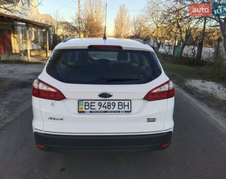 Белый Форд Фокус, объемом двигателя 1 л и пробегом 120 тыс. км за 7100 $, фото 5 на Automoto.ua