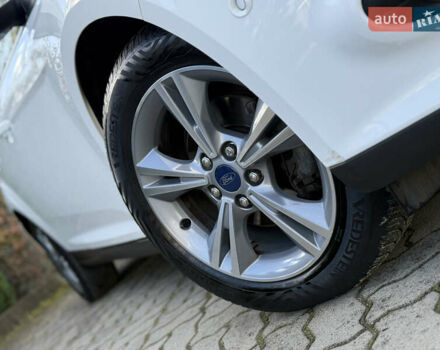 Форд Фокус 2013 в Стрые на Automoto.ua Белый Форд Фокус, объемом двигателя 0 л и пробегом 202 тыс. км за 8850 $, фото 20 на Automoto.ua