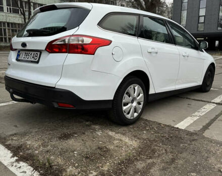 Белый Форд Фокус, объемом двигателя 1.6 л и пробегом 201 тыс. км за 8000 $, фото 2 на Automoto.ua