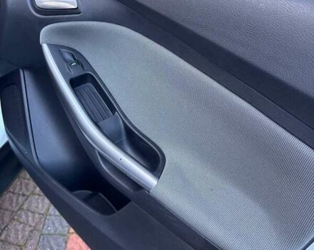 Белый Форд Фокус, объемом двигателя 1.56 л и пробегом 247 тыс. км за 7750 $, фото 14 на Automoto.ua