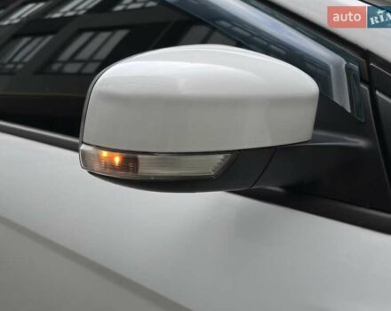 Белый Форд Фокус, объемом двигателя 1 л и пробегом 274 тыс. км за 5899 $, фото 16 на Automoto.ua