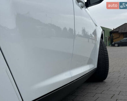 Білий Форд Фокус, об'ємом двигуна 1.6 л та пробігом 221 тис. км за 8699 $, фото 15 на Automoto.ua