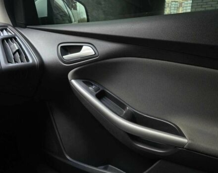 Белый Форд Фокус, объемом двигателя 1 л и пробегом 274 тыс. км за 6199 $, фото 11 на Automoto.ua