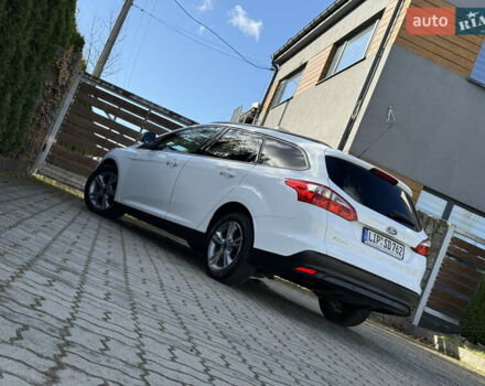 Форд Фокус 2013 в Стрые на Automoto.ua Белый Форд Фокус, объемом двигателя 0 л и пробегом 202 тыс. км за 8850 $, фото 77 на Automoto.ua