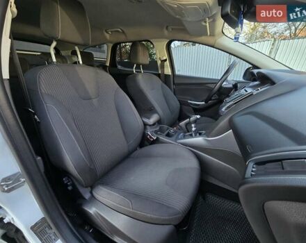 Белый Форд Фокус, объемом двигателя 1.6 л и пробегом 247 тыс. км за 7499 $, фото 28 на Automoto.ua