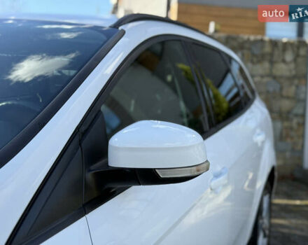 Форд Фокус 2013 в Стрые на Automoto.ua Белый Форд Фокус, объемом двигателя 0 л и пробегом 202 тыс. км за 8850 $, фото 53 на Automoto.ua