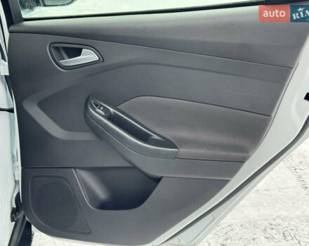 Белый Форд Фокус, объемом двигателя 1.6 л и пробегом 221 тыс. км за 8699 $, фото 73 на Automoto.ua