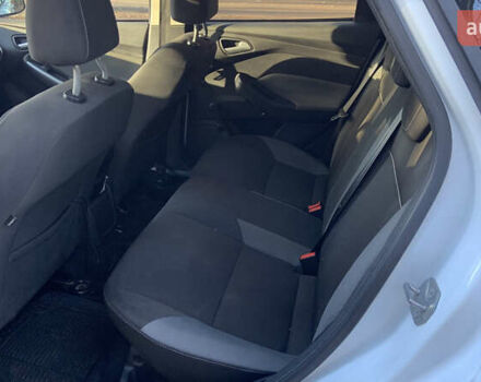 Форд Фокус 2013 у Львові на Automoto.ua Білий Форд Фокус, об'ємом двигуна 1.6 л та пробігом 247 тис. км за 6500 $, фото 10 на Automoto.ua