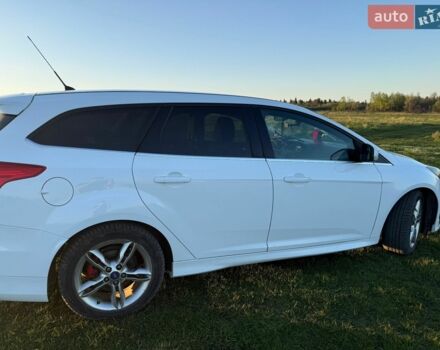 Білий Форд Фокус, об'ємом двигуна 2 л та пробігом 265 тис. км за 6600 $, фото 9 на Automoto.ua
