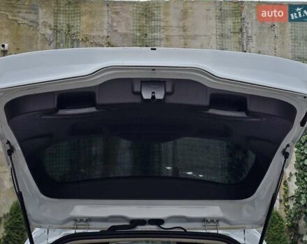 Белый Форд Фокус, объемом двигателя 1 л и пробегом 274 тыс. км за 5899 $, фото 40 на Automoto.ua