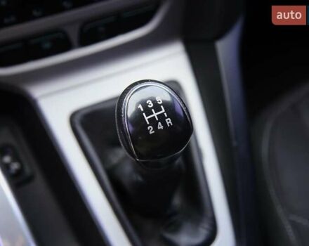 Форд Фокус 2013 в Харькове на Automoto.ua Белый Форд Фокус, объемом двигателя 1 л и пробегом 171 тыс. км за 7200 $, фото 17 на Automoto.ua