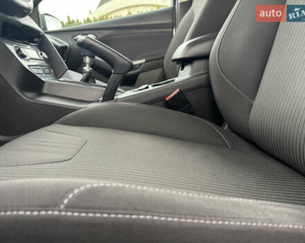 Білий Форд Фокус, об'ємом двигуна 1.6 л та пробігом 221 тис. км за 8699 $, фото 36 на Automoto.ua