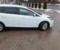Белый Форд Фокус, объемом двигателя 2 л и пробегом 259 тыс. км за 7350 $, фото 10 на Automoto.ua