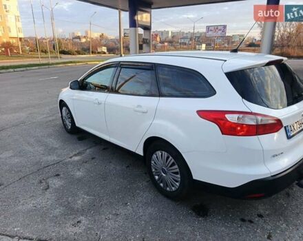 Белый Форд Фокус, объемом двигателя 1.56 л и пробегом 231 тыс. км за 7500 $, фото 3 на Automoto.ua