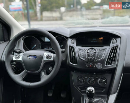 Белый Форд Фокус, объемом двигателя 1.6 л и пробегом 174 тыс. км за 8200 $, фото 25 на Automoto.ua