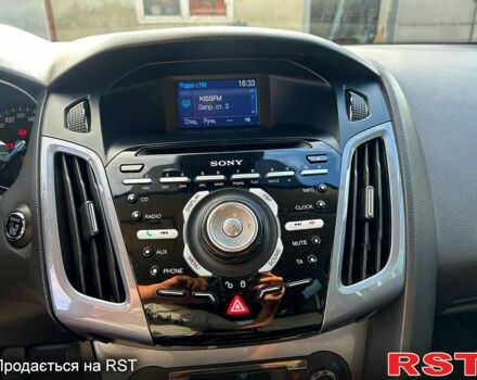 Белый Форд Фокус, объемом двигателя 1 л и пробегом 164 тыс. км за 7600 $, фото 7 на Automoto.ua