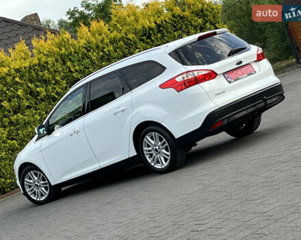 Белый Форд Фокус, объемом двигателя 1.6 л и пробегом 218 тыс. км за 8799 $, фото 55 на Automoto.ua