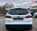 Белый Форд Фокус, объемом двигателя 1 л и пробегом 164 тыс. км за 7700 $, фото 5 на Automoto.ua