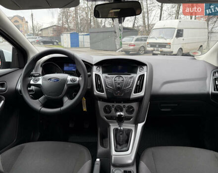 Белый Форд Фокус, объемом двигателя 1.6 л и пробегом 191 тыс. км за 8942 $, фото 38 на Automoto.ua