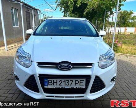 Белый Форд Фокус, объемом двигателя 1 л и пробегом 164 тыс. км за 7600 $, фото 6 на Automoto.ua