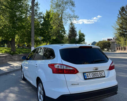 Белый Форд Фокус, объемом двигателя 1.56 л и пробегом 357 тыс. км за 7000 $, фото 5 на Automoto.ua