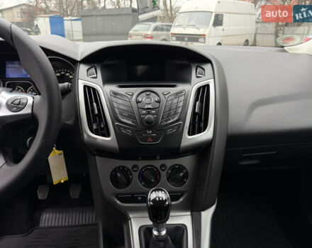 Белый Форд Фокус, объемом двигателя 1.6 л и пробегом 191 тыс. км за 8942 $, фото 21 на Automoto.ua