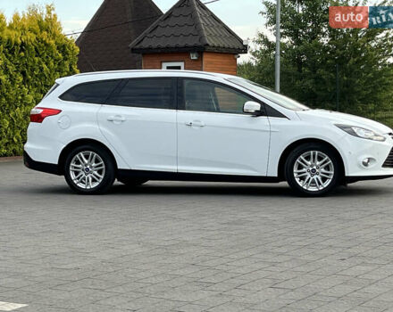 Белый Форд Фокус, объемом двигателя 1.6 л и пробегом 218 тыс. км за 8799 $, фото 28 на Automoto.ua