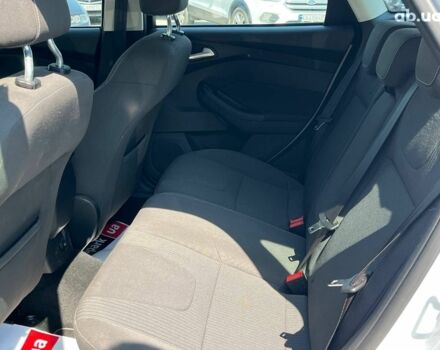 Белый Форд Фокус, объемом двигателя 1.6 л и пробегом 314 тыс. км за 8490 $, фото 17 на Automoto.ua