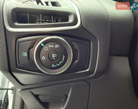 Белый Форд Фокус, объемом двигателя 1.6 л и пробегом 191 тыс. км за 8942 $, фото 20 на Automoto.ua