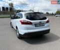 Белый Форд Фокус, объемом двигателя 1.56 л и пробегом 275 тыс. км за 8500 $, фото 3 на Automoto.ua