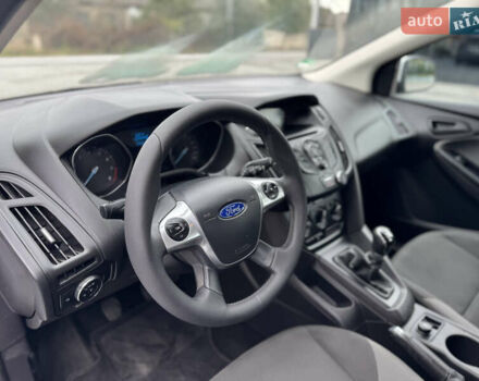 Белый Форд Фокус, объемом двигателя 1.6 л и пробегом 174 тыс. км за 8200 $, фото 31 на Automoto.ua