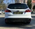 Білий Форд Фокус, об'ємом двигуна 1.56 л та пробігом 300 тис. км за 7850 $, фото 5 на Automoto.ua