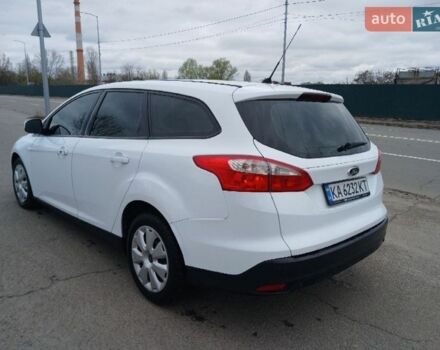 Белый Форд Фокус, объемом двигателя 1.56 л и пробегом 315 тыс. км за 7000 $, фото 3 на Automoto.ua