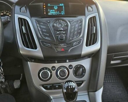 Білий Форд Фокус, об'ємом двигуна 1.6 л та пробігом 263 тис. км за 7800 $, фото 25 на Automoto.ua