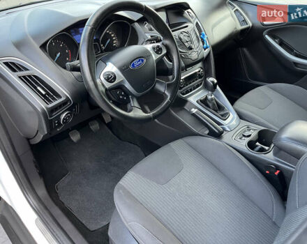 Белый Форд Фокус, объемом двигателя 1.6 л и пробегом 218 тыс. км за 8799 $, фото 107 на Automoto.ua