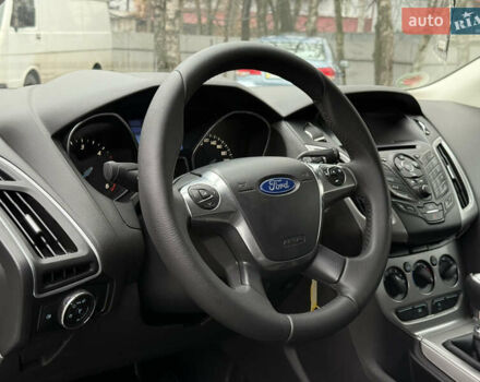 Белый Форд Фокус, объемом двигателя 1.6 л и пробегом 191 тыс. км за 8942 $, фото 17 на Automoto.ua