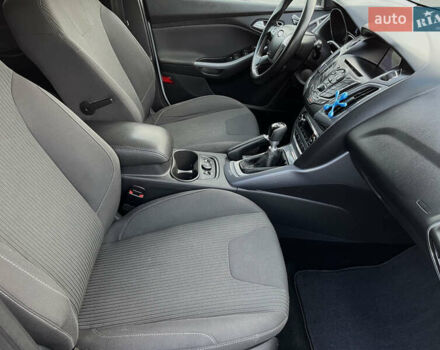 Белый Форд Фокус, объемом двигателя 1.6 л и пробегом 218 тыс. км за 8799 $, фото 102 на Automoto.ua