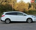 Белый Форд Фокус, объемом двигателя 2 л и пробегом 184 тыс. км за 8250 $, фото 7 на Automoto.ua